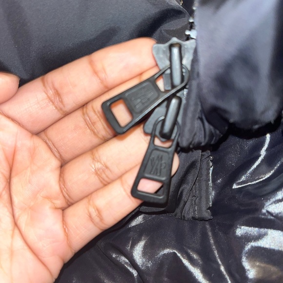 Moncler winter coat - Picture 5 of 7